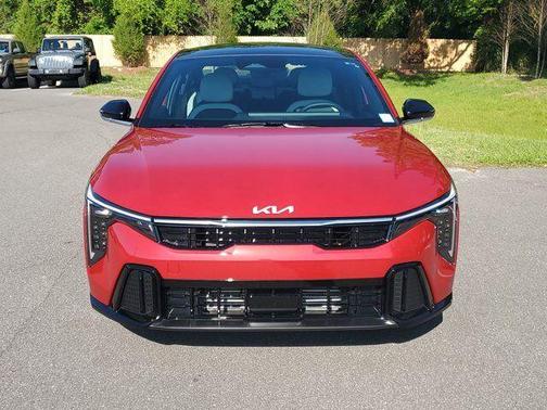 2025 Kia K4 GT-Line Turbo