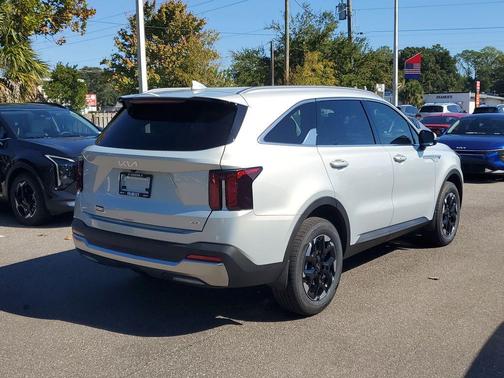 Ivory Silver 2026 Kia Sorento S
