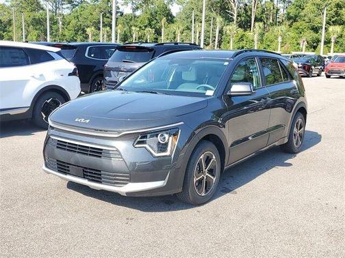 2025 Kia Niro EX