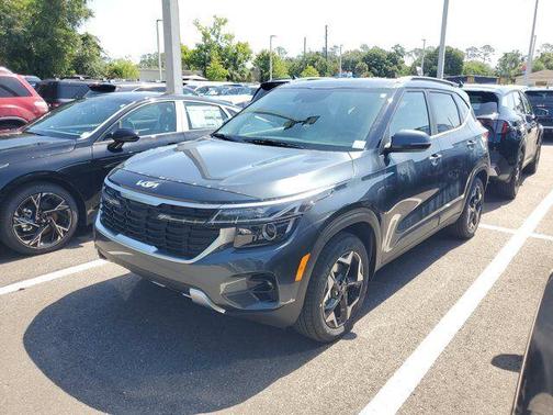 2025 Kia Seltos EX