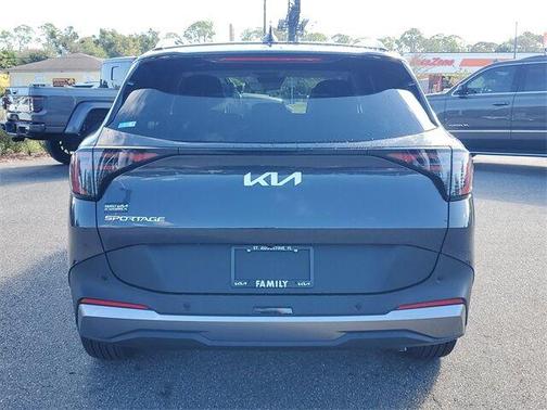 2026 Kia Sportage EX