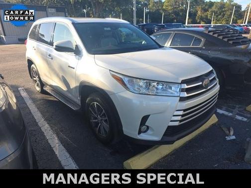 2019 Toyota Highlander Hybrid XLE