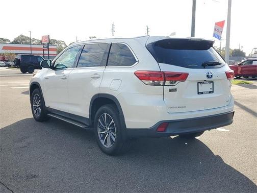 2019 Toyota Highlander Hybrid XLE