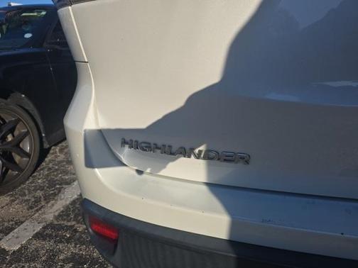 2019 Toyota Highlander Hybrid XLE