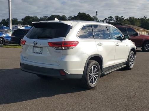 2019 Toyota Highlander Hybrid XLE