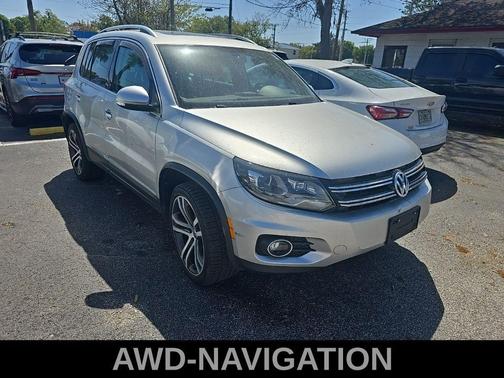 2017 Volkswagen Tiguan 2.0T SEL