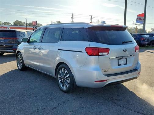 2015 Kia Sedona SX