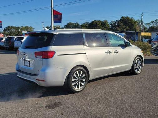 2015 Kia Sedona SX