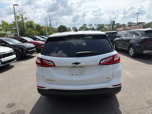 Summit White 2021 Chevrolet Equinox LS