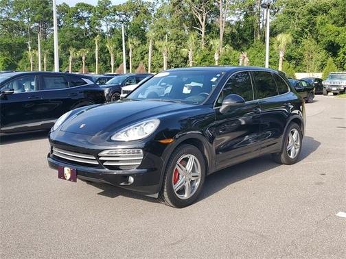 2014 Porsche Cayenne Platinum Edition