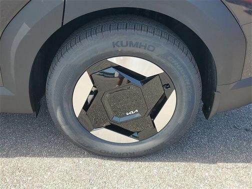 2026 Kia EV9 Light Long Range