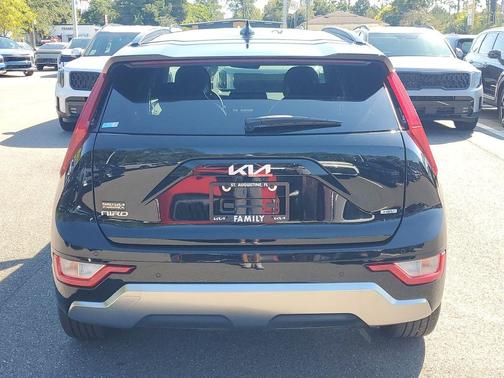 2025 Kia Niro EX Touring