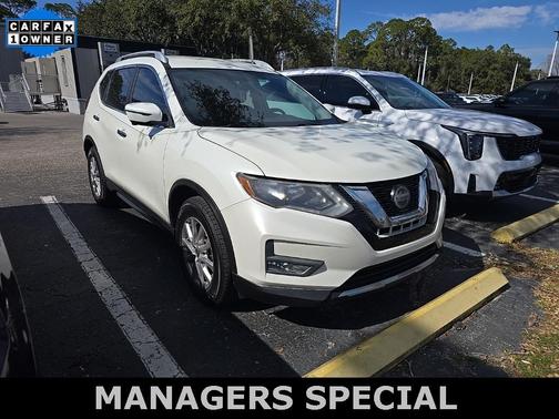 2018 Nissan Rogue SV