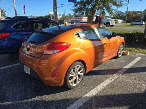 2016 Hyundai Veloster Base