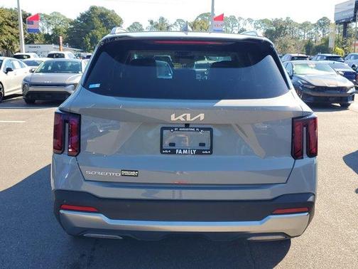 2026 Kia Sorento S