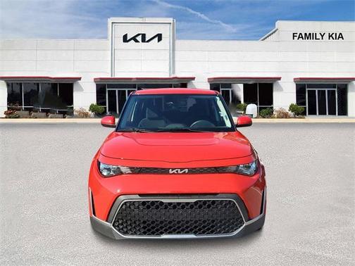 2023 Kia Soul LX