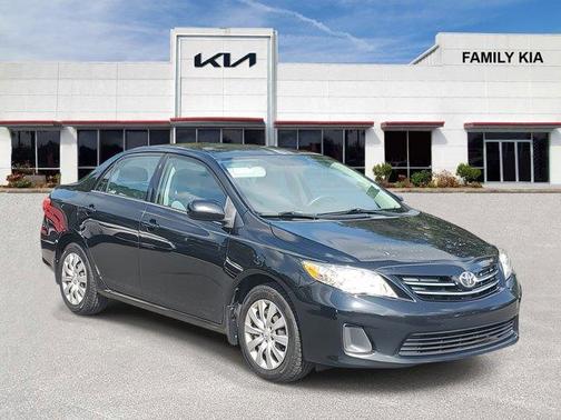 2013 Toyota Corolla LE