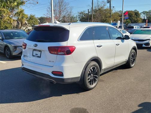 2019 Kia Sorento EX