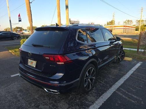 2022 Volkswagen Tiguan 2.0T SEL R-Line