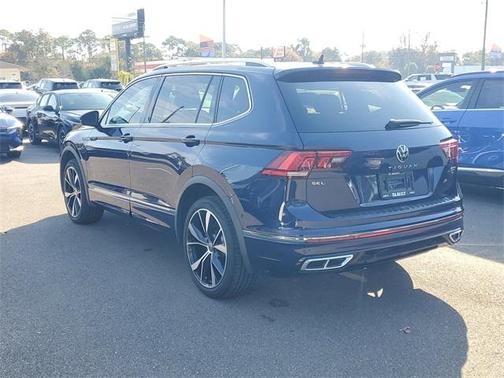2022 Volkswagen Tiguan 2.0T SEL R-Line