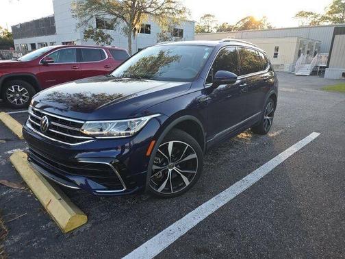 2022 Volkswagen Tiguan 2.0T SEL R-Line