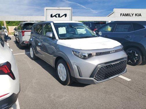 2025 Kia Soul LX