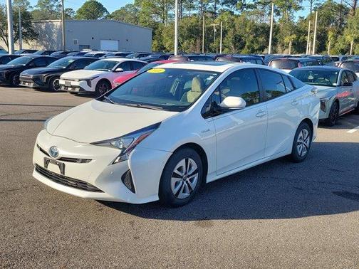 2018 Toyota Prius Four