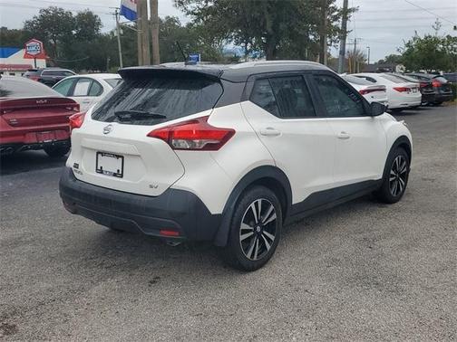 2018 Nissan Kicks SV