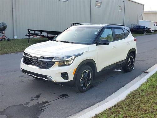 2025 Kia Seltos S