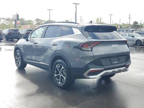 2025 Kia Sportage EX