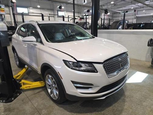 2019 Lincoln MKC Select