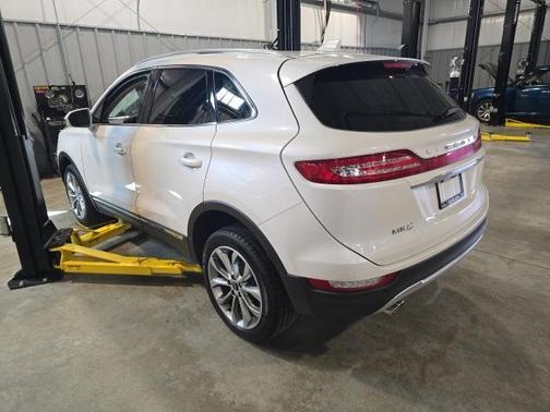 2019 Lincoln MKC Select