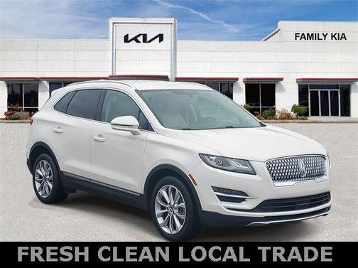 2019 Lincoln MKC Select