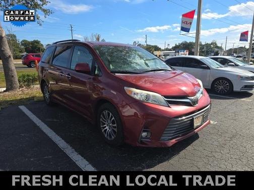 2019 Toyota Sienna L