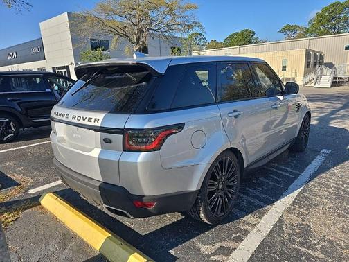 2020 Land Rover Range Rover Sport SE
