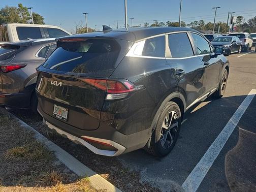 2025 Kia Sportage EX