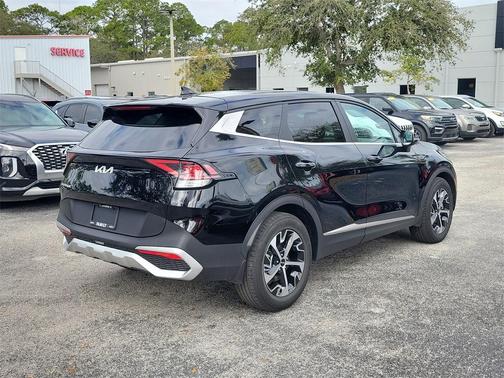 2025 Kia Sportage EX