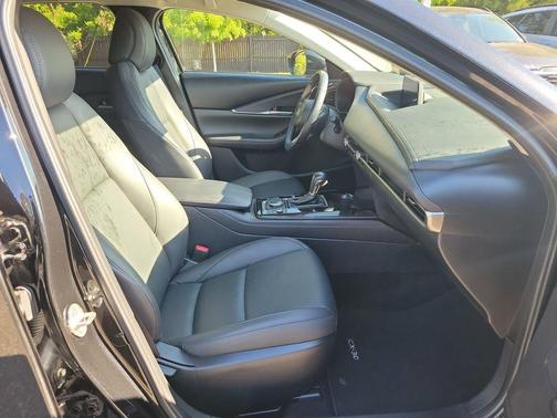 2024 Mazda CX-30 Select