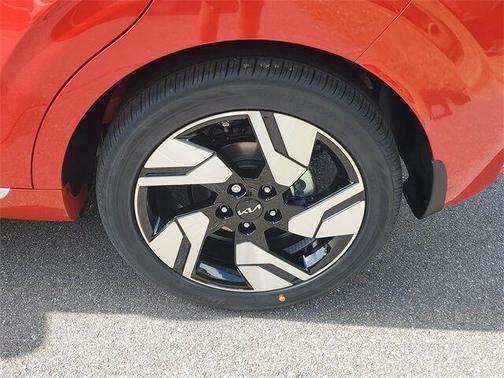 2025 Kia Soul GT-Line 2.0L