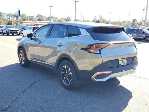 2024 Kia Sportage Hybrid LX