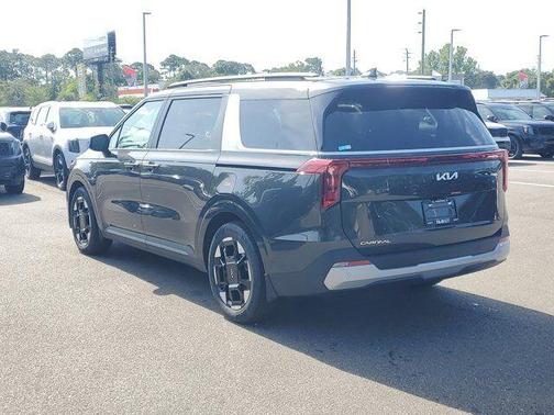 2025 Kia Carnival EX