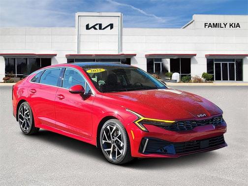 2025 Kia K5 EX