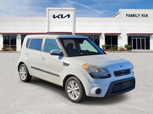 2013 Kia Soul +