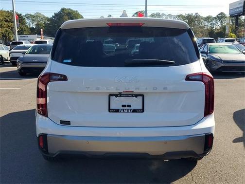 2025 Kia Telluride LX