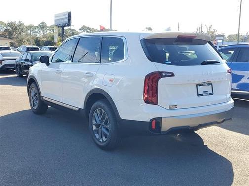 2025 Kia Telluride LX