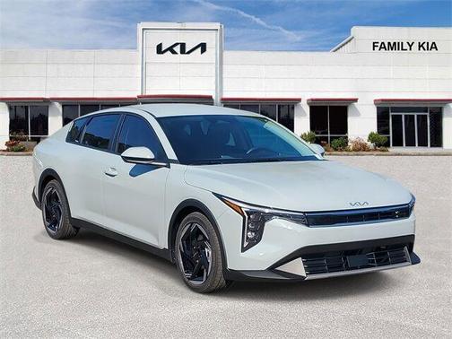 2025 Kia K4 EX