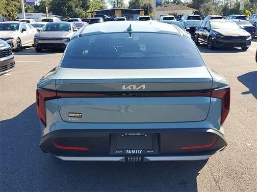 2025 Kia K4 EX