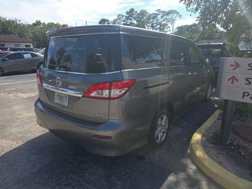 2014 Nissan Quest SV
