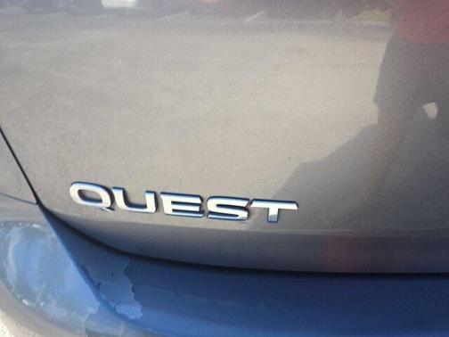 2014 Nissan Quest SV