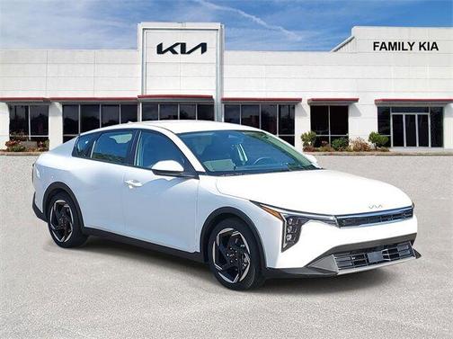 2025 Kia K4 EX